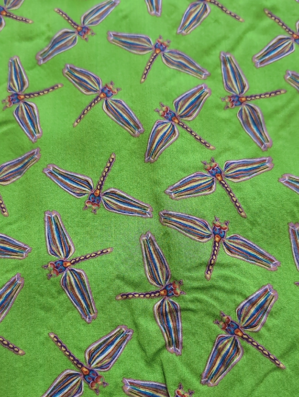 Haley & The Hound Rainbow Dragonfly Print Green Ruffle Neck 3/4 Sleeve Tunic - Picture 3 of 10